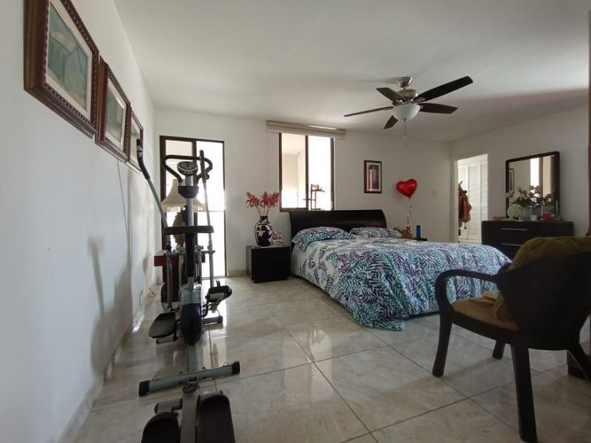 Apartamento de 3 alcobas en venta en Altos Del Prado, Barranquilla, 198 m² · foto 10 de 21