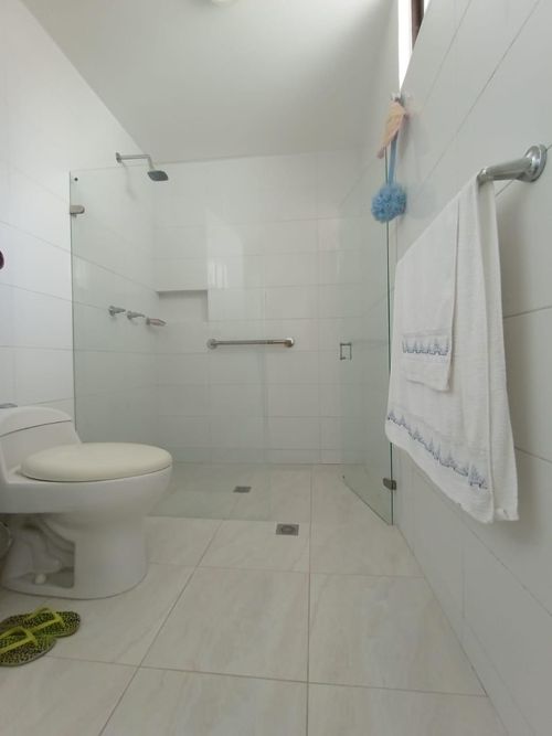 Apartamento de 3 alcobas en venta en Altos Del Prado, Barranquilla, 198 m² · foto 16 de 21