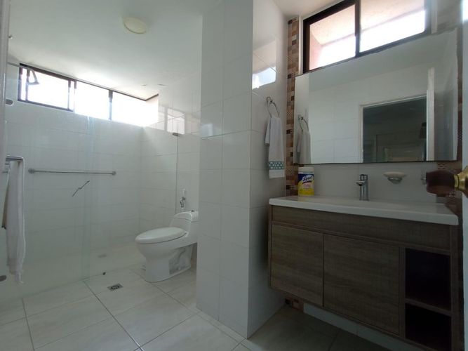 Apartamento de 3 alcobas en venta en Altos Del Prado, Barranquilla, 198 m² · foto 18 de 21