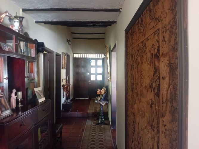 Casa de 3 alcobas en venta en Santa Helena, Ibagué, 272 m² · foto 4 de 18