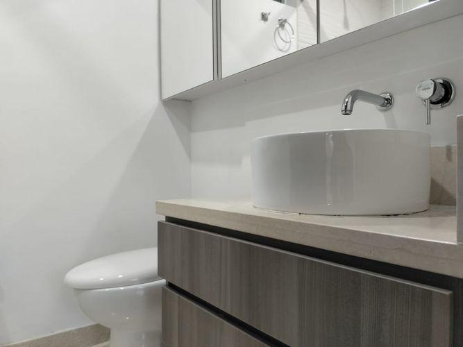 Apartamento de 1 alcoba en arriendo en El Poblado, Medellín, 95 m² · foto 12 de 13