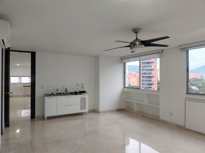 Apartamento de 1 alcoba en arriendo en El Poblado, Medellín, 95 m² · foto 10 de 13