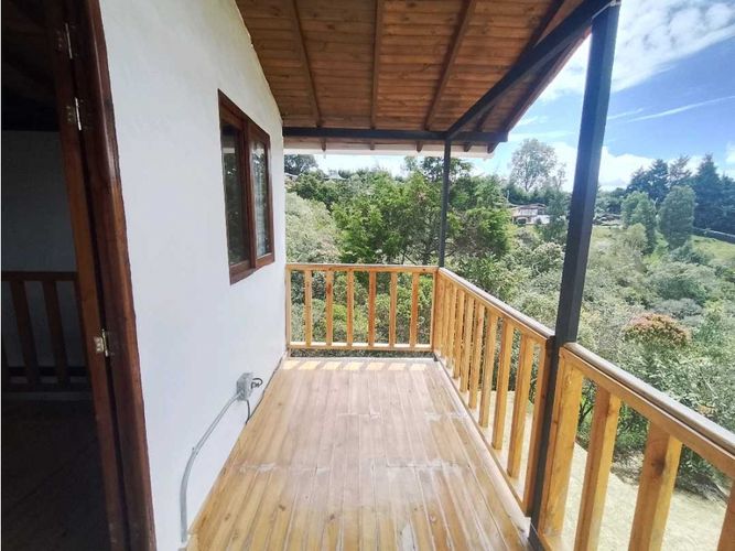 Casa de 2 alcobas en arriendo en Santa Elena, Guarne, 75 m² · foto 12 de 23