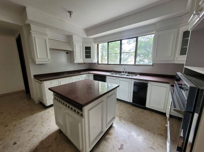 Apartamento de 3 alcobas en venta en Normandia, Cali, 433 m² · foto 7 de 24