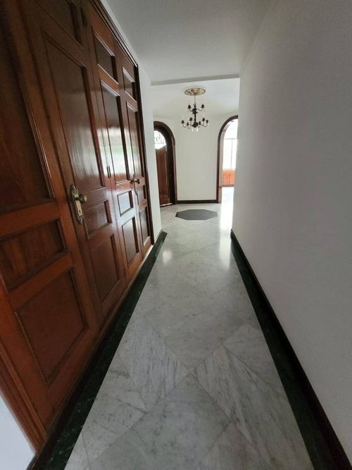 Apartamento de 3 alcobas en venta en Normandia, Cali, 433 m² · foto 18 de 24