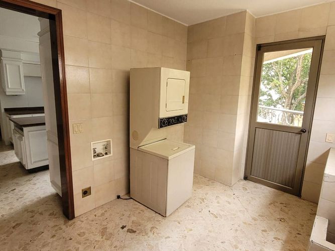 Apartamento de 3 alcobas en venta en Normandia, Cali, 433 m² · foto 21 de 24