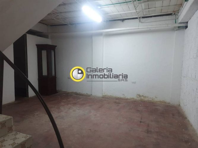 Bodega en arriendo en Casco Antiguo - Floridablanca, Floridablanca, 100 m² · foto 3 de 8