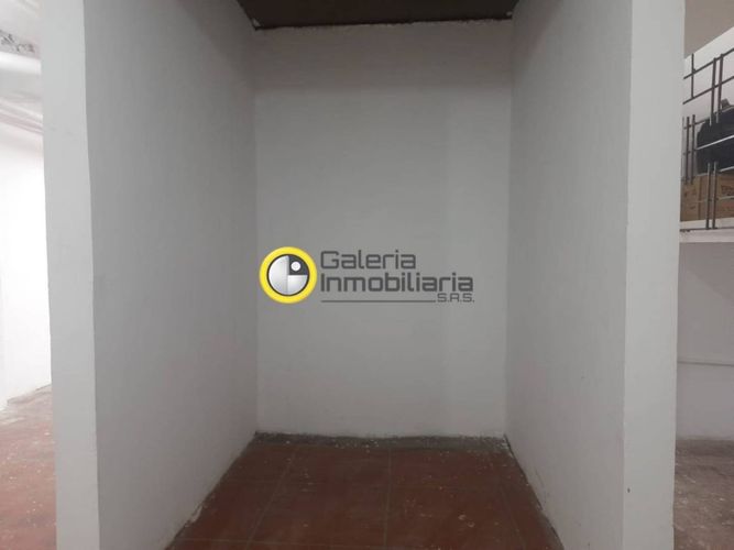 Bodega en arriendo en Casco Antiguo - Floridablanca, Floridablanca, 100 m² · foto 5 de 8