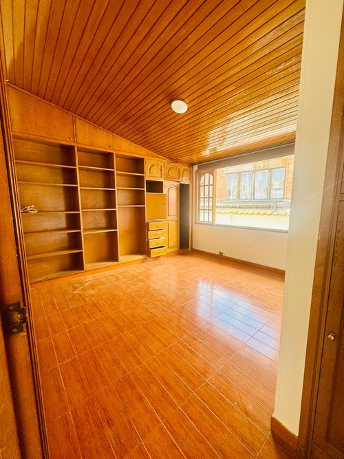 Casa de 5 alcobas en venta en Santa Ana Centro Comercial Boutique, Bogotá, 193 m² · foto 21 de 24