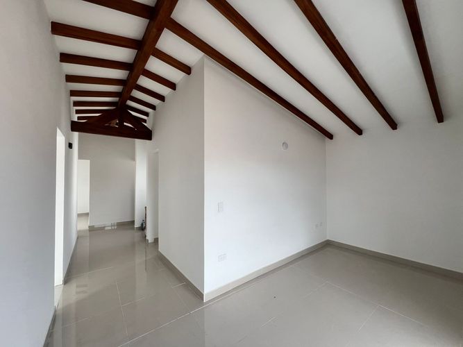 Apartamento de 3 alcobas en venta en La Ceja, 68 m² · foto 3 de 14
