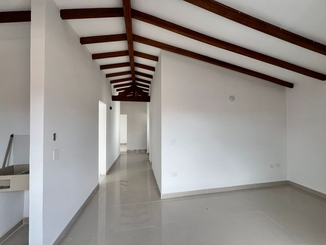 Apartamento de 3 alcobas en venta en La Ceja, 68 m² · foto 5 de 14