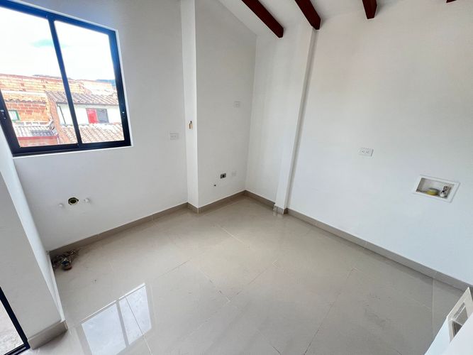 Apartamento de 3 alcobas en venta en La Ceja, 68 m² · foto 9 de 14
