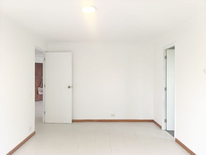 Apartamento de 2 alcobas en arriendo en Los Naranjos, Medellín, 70 m² · foto 12 de 16