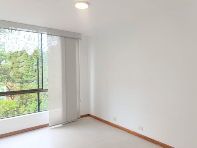Apartamento de 2 alcobas en arriendo en Los Naranjos, Medellín, 70 m² · foto 14 de 16
