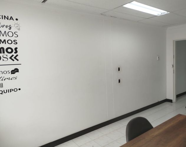 Oficina en venta en El Poblado, Medellín, 34 m² · foto 16 de 17