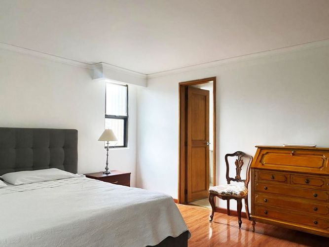 Apartamento de 3 alcobas en venta en El Poblado, Medellín, 220 m² · foto 19 de 19