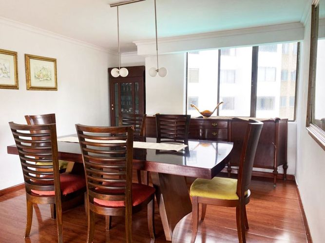 Apartamento de 3 alcobas en venta en El Poblado, Medellín, 220 m² · foto 6 de 19
