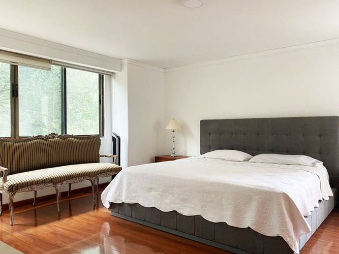 Apartamento de 3 alcobas en venta en El Poblado, Medellín, 220 m² · foto 15 de 19