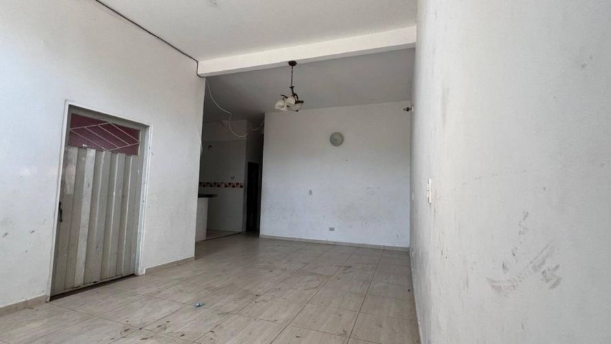Casa de 6 alcobas en venta en Girardot, Girardot, 111 m² · foto 2 de 19