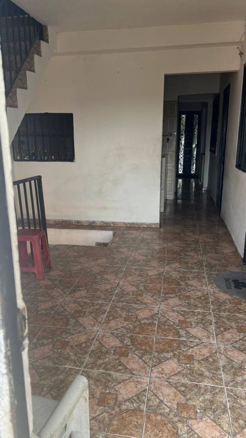 Casa de 6 alcobas en venta en Girardot, Girardot, 111 m² · foto 7 de 19