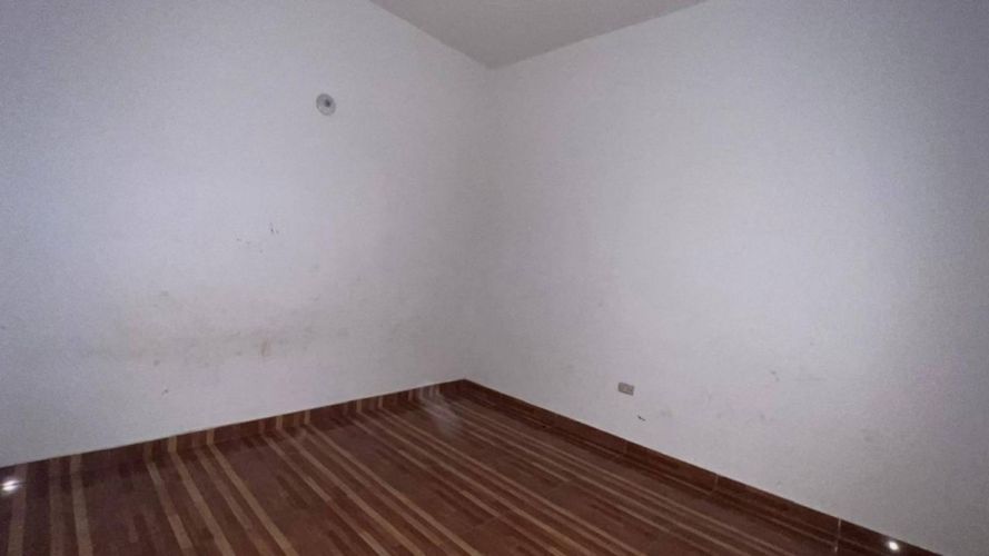 Casa de 6 alcobas en venta en Girardot, Girardot, 111 m² · foto 8 de 19