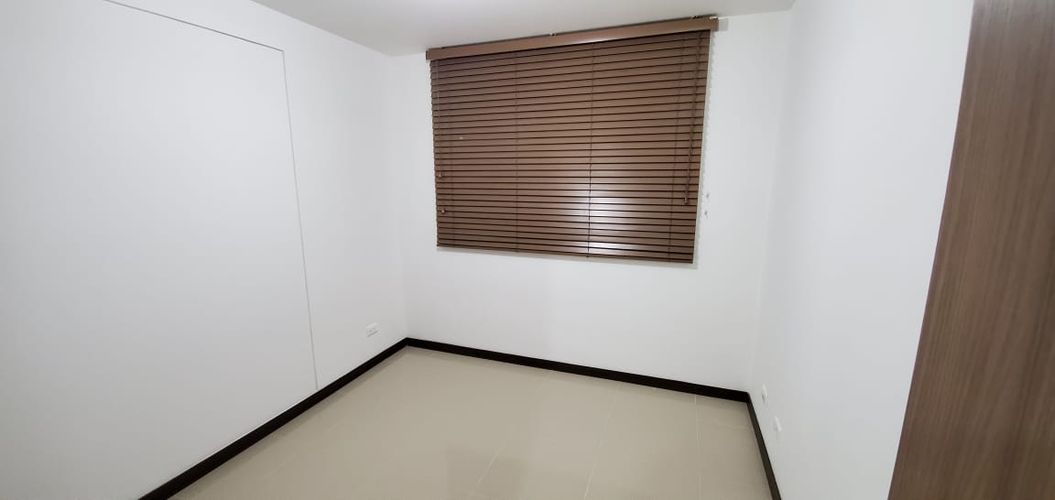Apartamento de 3 alcobas en venta en Alfaguara, Jamundí, 115 m² · foto 3 de 24