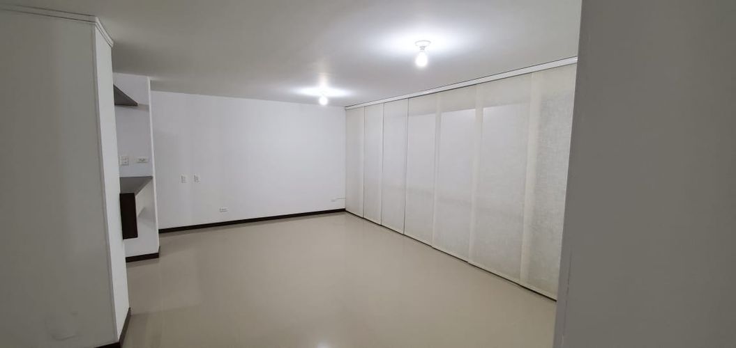 Apartamento de 3 alcobas en venta en Alfaguara, Jamundí, 115 m² · foto 6 de 24