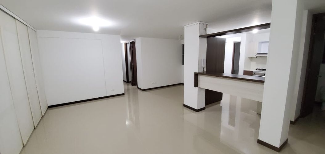 Apartamento de 3 alcobas en venta en Alfaguara, Jamundí, 115 m² · foto 7 de 24