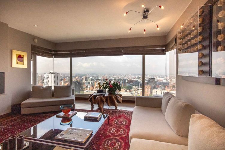 Apartamento de 4 alcobas en venta en Chicó Alto, Bogotá, 500 m² · foto 2 de 24