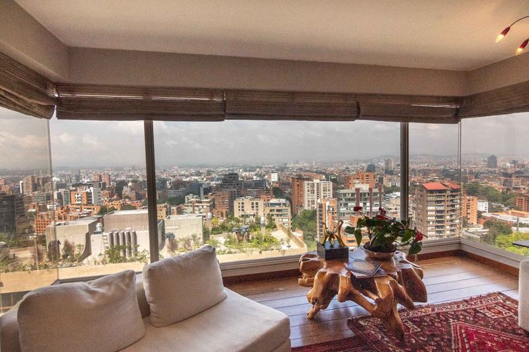 Apartamento de 4 alcobas en venta en Chicó Alto, Bogotá, 500 m² · foto 3 de 24