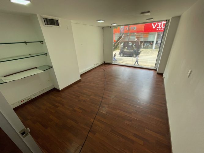 Local en arriendo en Santa Monica, Cali, 248 m² · foto 9 de 15
