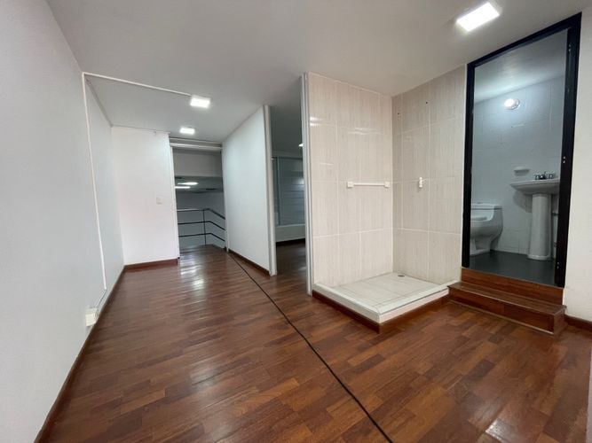 Local en arriendo en Santa Monica, Cali, 248 m² · foto 11 de 15