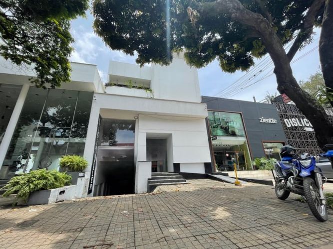 Local en arriendo en Santa Monica, Cali, 248 m² · foto 15 de 15