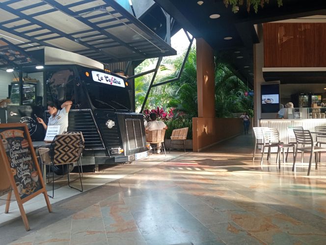 Local en venta en Unicentro Cali, Cali, 14 m² · foto 23 de 24