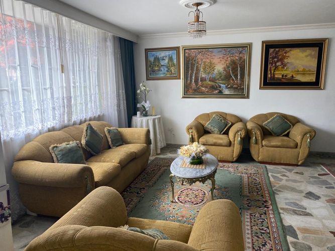 Apartamento de 4 alcobas en arriendo en Santa Barbara Oriental, Bogotá, 160 m² · foto 4 de 15