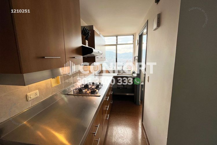 Apartamento de 2 alcobas en arriendo en El Poblado, Medellín, 88 m² · foto 7 de 21