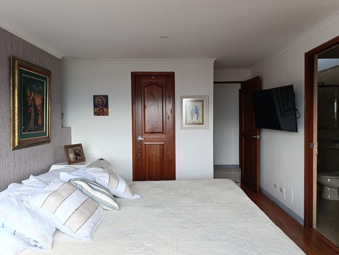 Apartamento de 3 alcobas en arriendo en El Tesoro, Medellín, 150 m² · foto 10 de 20