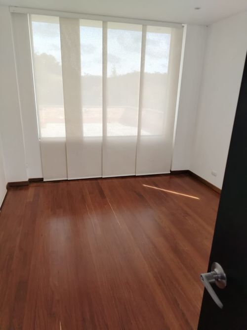 Casa de 5 alcobas en venta en Mercenario, Chía, 520 m² · foto 15 de 24