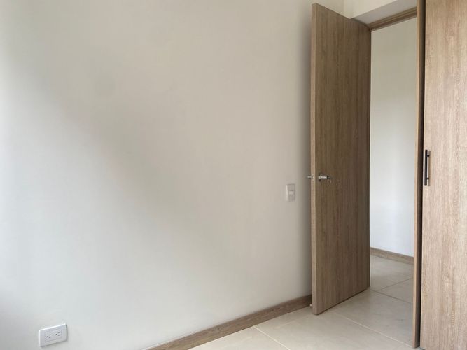 Apartamento de 3 alcobas en venta en Vegas De La Doctora, Sabaneta, 65 m² · foto 15 de 19