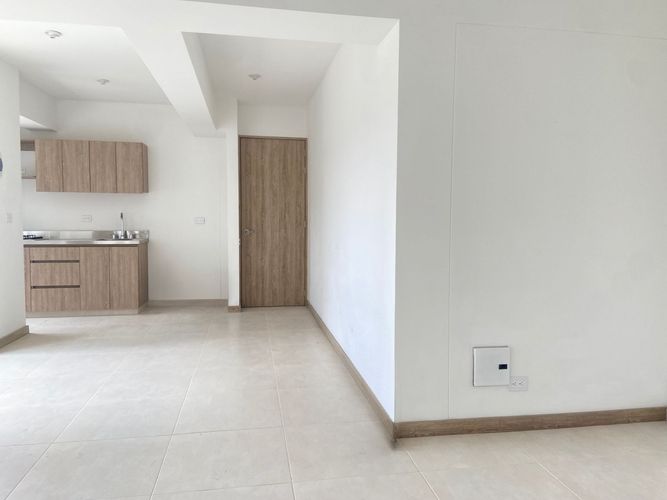 Apartamento de 3 alcobas en venta en Vegas De La Doctora, Sabaneta, 65 m² · foto 3 de 19