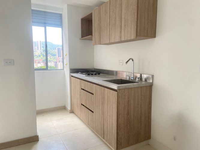 Apartamento de 3 alcobas en venta en Vegas De La Doctora, Sabaneta, 65 m² · foto 6 de 19