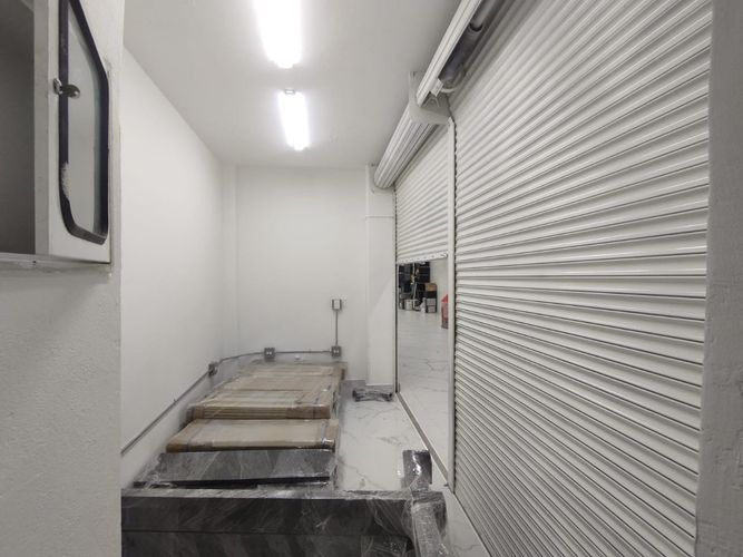 Local en arriendo en San Benito, Medellín, 15 m² · foto 4 de 12