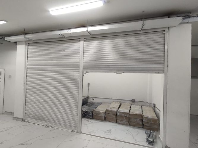 Local en arriendo en San Benito, Medellín, 15 m² · foto 8 de 12