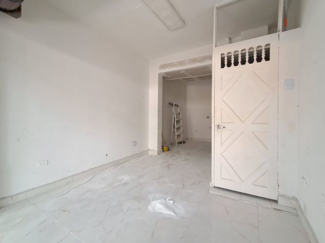 Local en arriendo en Prado, Medellín, 25 m² · foto 2 de 11
