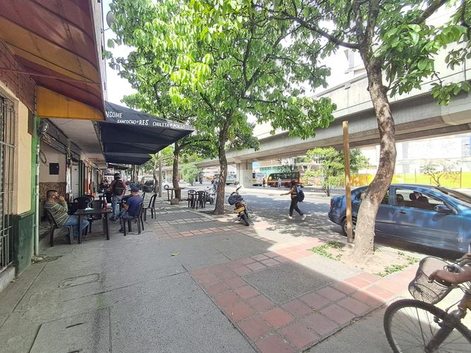 Local en arriendo en Prado, Medellín, 25 m² · foto 7 de 11