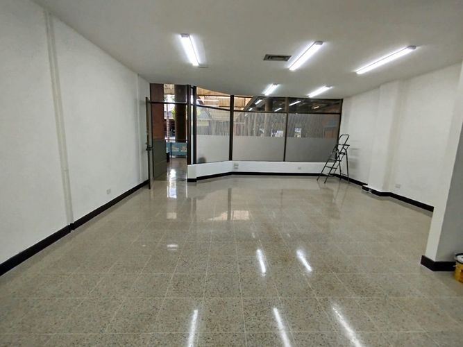 Local en arriendo en Guayabal, Medellín, 86 m² · foto 10 de 12