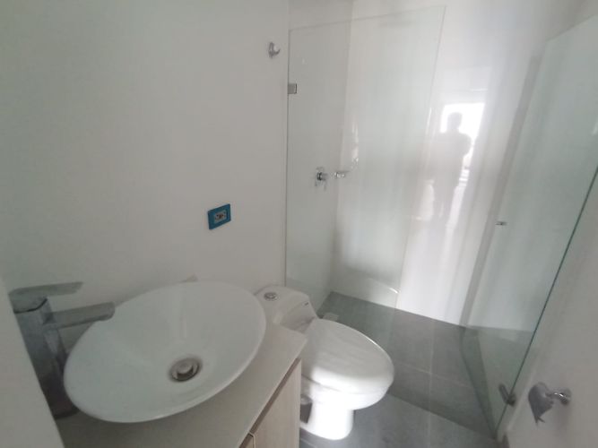 Edificio en arriendo en Zona Centro, Envigado, 1000 m² · foto 16 de 20