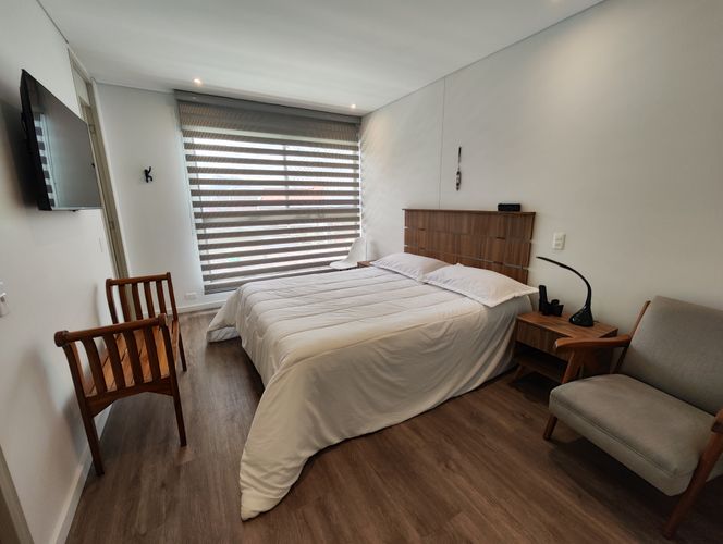 Apartamento de 2 alcobas en arriendo en El Poblado, Medellín, 95 m² · foto 8 de 20