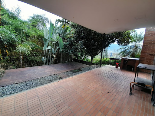 4BR House in Loma del Esmeraldal (300 m²) - 3