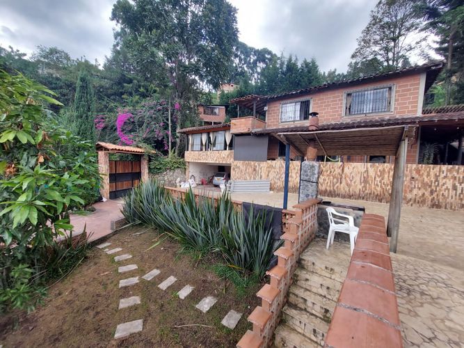 Casa de 4 alcobas en venta en San Antonio De Prado, Medellín, 303 m² · foto 6 de 18
